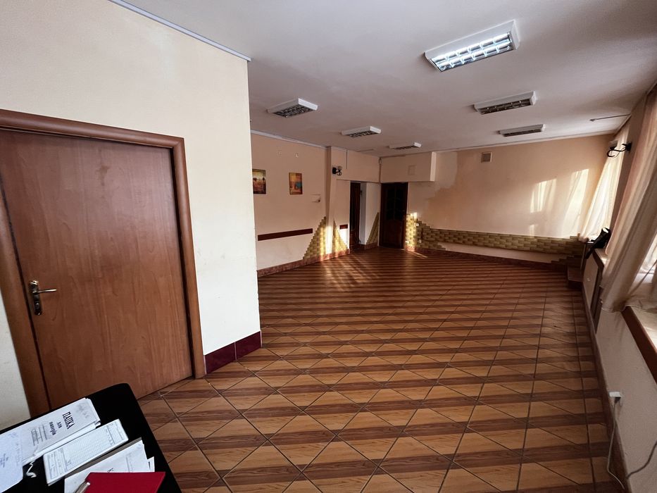 Оренда, продаж комерційного приміщення 270 кв.м.