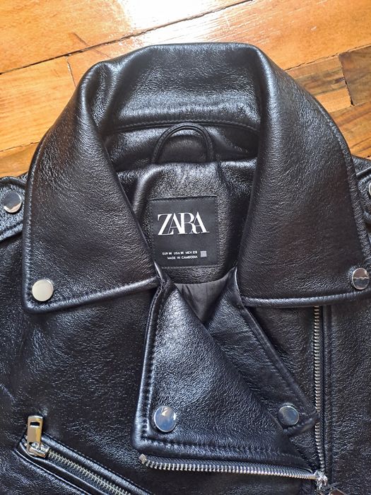 Нова косуха ZARA з біркою у розмірі  М.