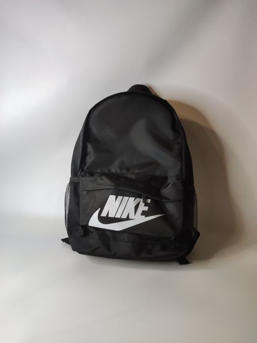 Черный Вместительный Рюкзак