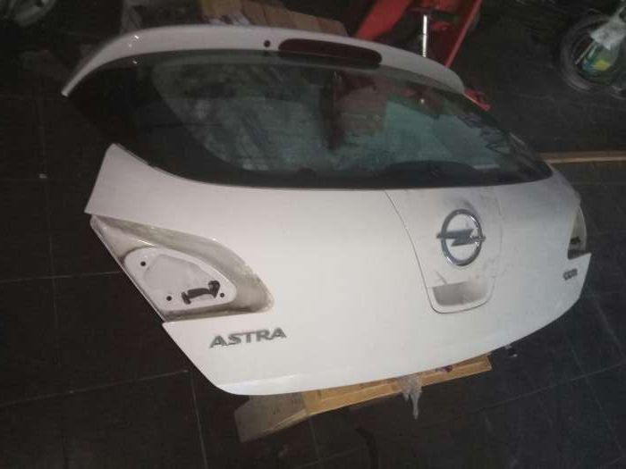 Opel Astra j | Porta / Mala da bagageira
