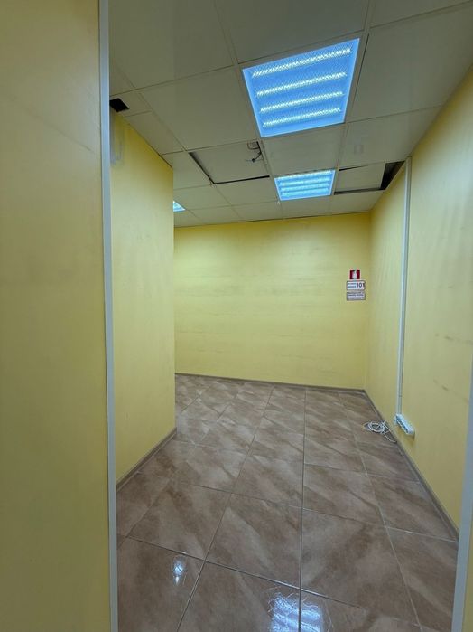 Продам магазин 54м2. Пр.Героев,23 (возможна аренда)