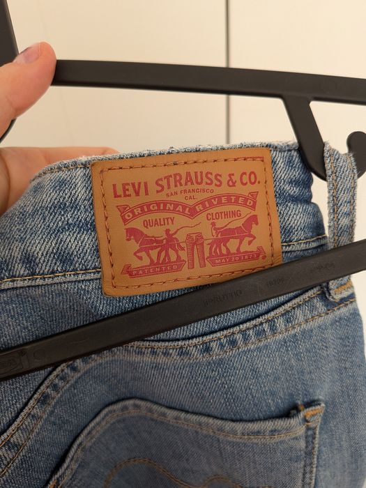 Jeansy levis jak nowe
