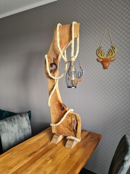 Lampa drewniana na taras, do salonu