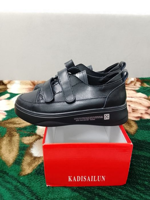 Кросівки жіночі KDSL since 1976. Оригінал.