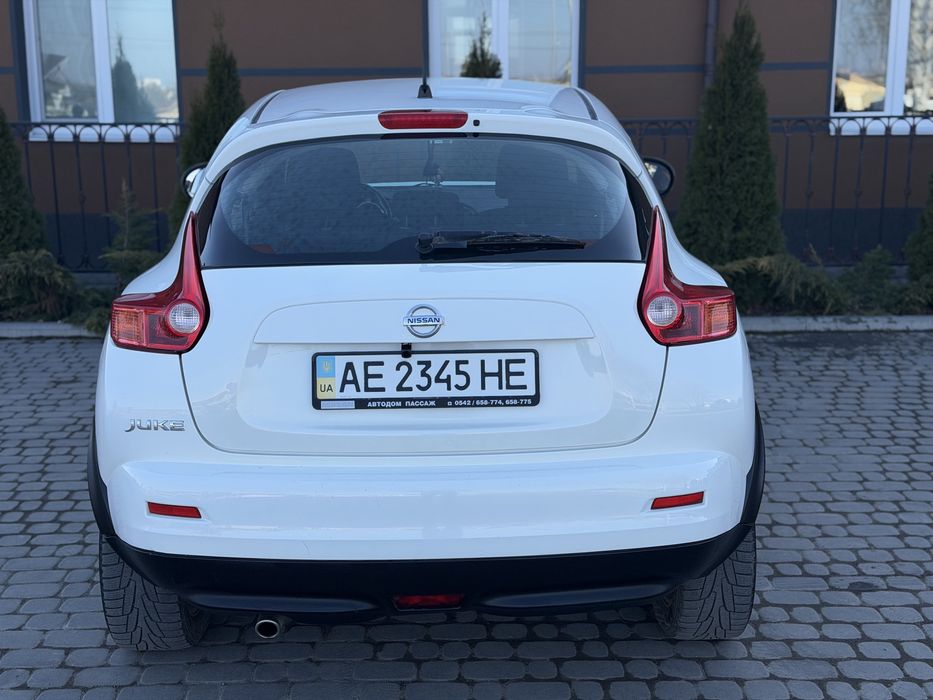 Nissan Juke, 1,6 газ/бенз, АКПП