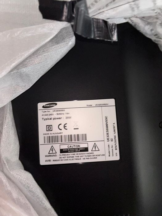 Smart Tv Samsung 32 polegadas e suporte