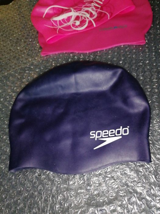 Toucas silicone+óculos Arena