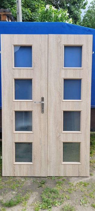 Drzwi dwu skrzydłowe