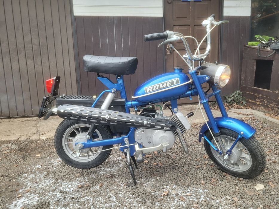 Motorynka m2 przejściówka odbudowana zarejestrowana na białe