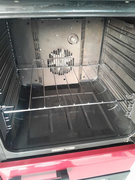 Piękna prawie nowa bordowa kuchenka Falcon Classic Deluxe 110, stan idealny.