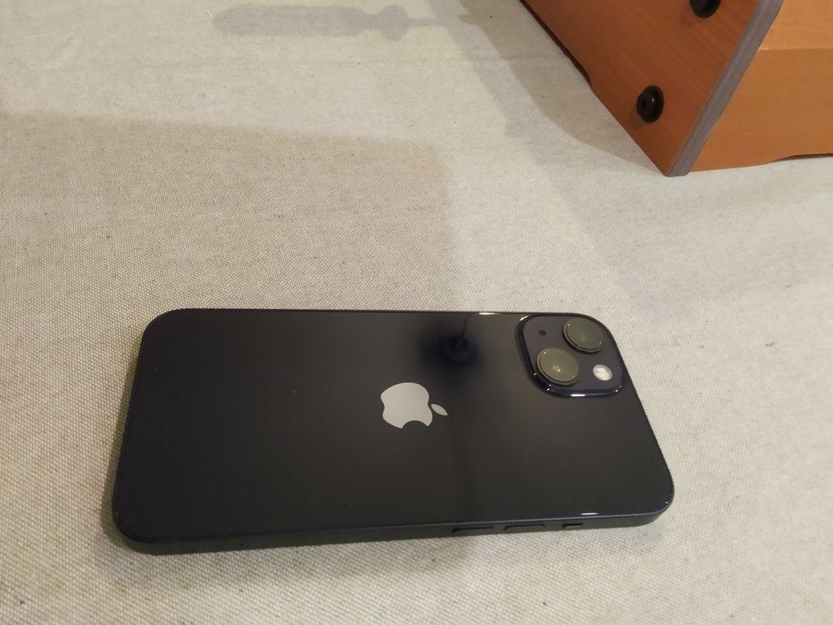 iPhone 13 128GB Midnight impecável