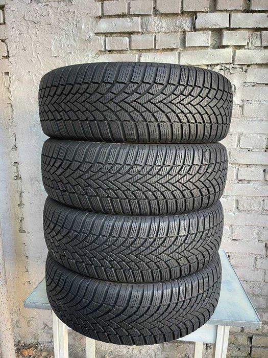 Шини б/в 215 60 R17 Bridgestone Blizzak LM005