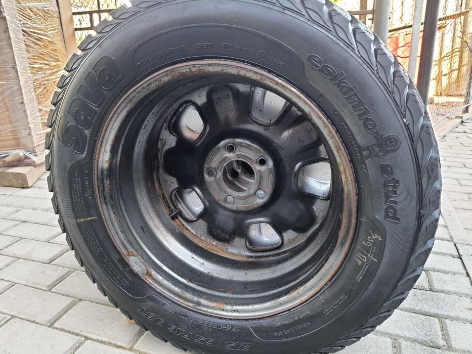 Диски з резиною на Дастер Duster