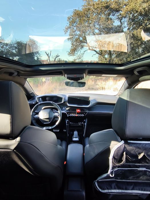 Peugeot e-208 GT 50 kWh