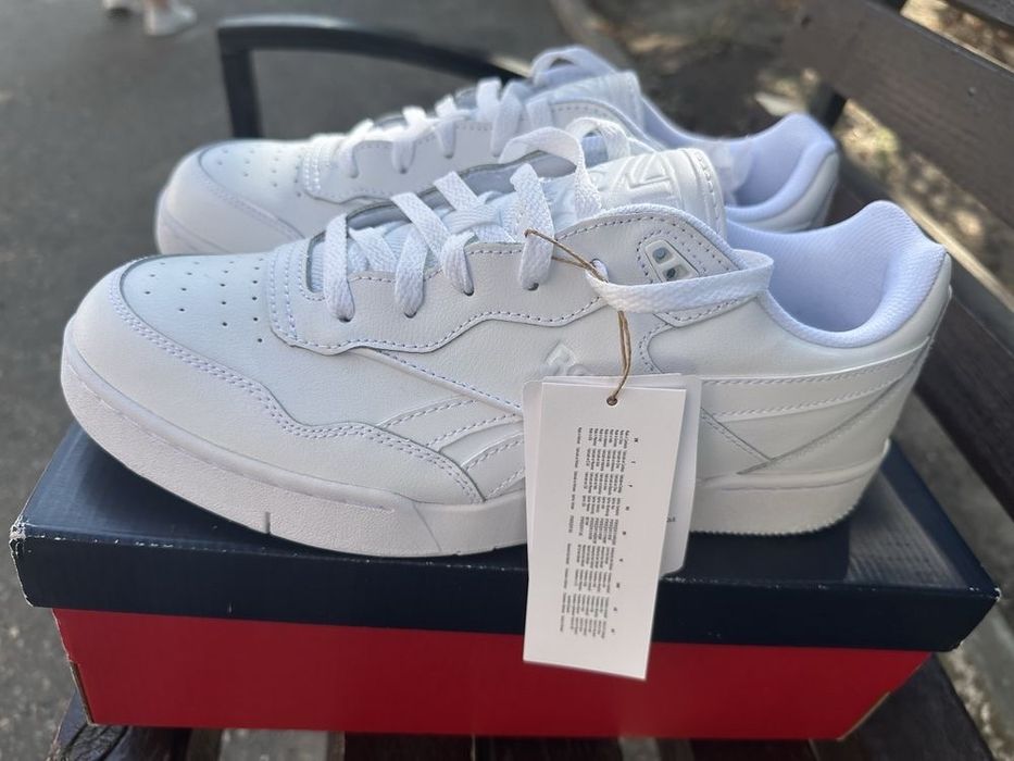 Кросівки Reebok оригінал розмір 42,5