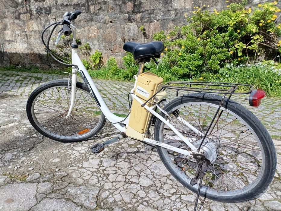 Bicicleta eléctrica