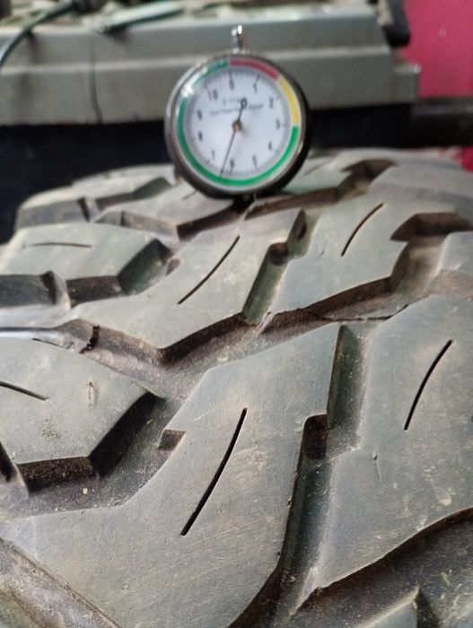 Одна шина 265/70-16