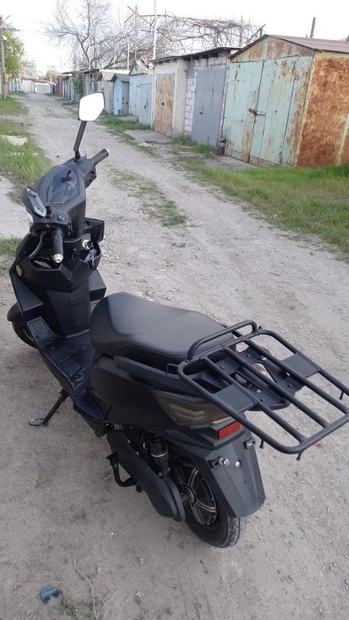Электроскутер Fada SPIN   li ion 62ah 120 км