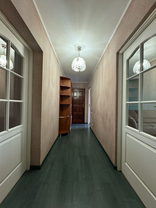 Двокімнатна квартира  Соломіі Крушельницькоі       11000+КП