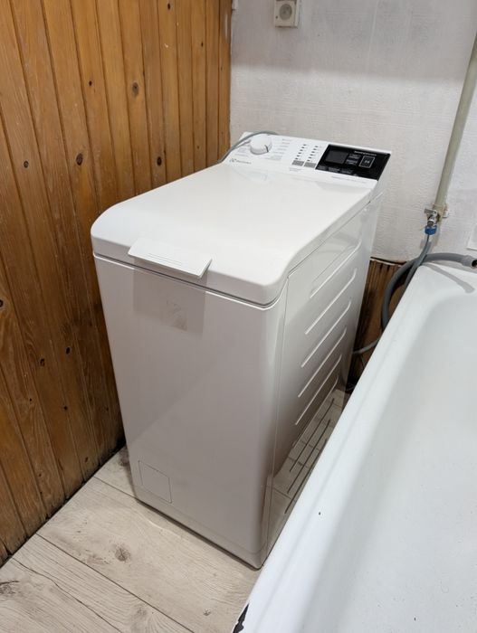 REZERWACJA DO PIĄTKU 3-letnia pralka ładowana od góry Electrolux EW6TN4261P PerfectCare 600 | 6 kg | 1200 obr. | SensiCare | Zadbana