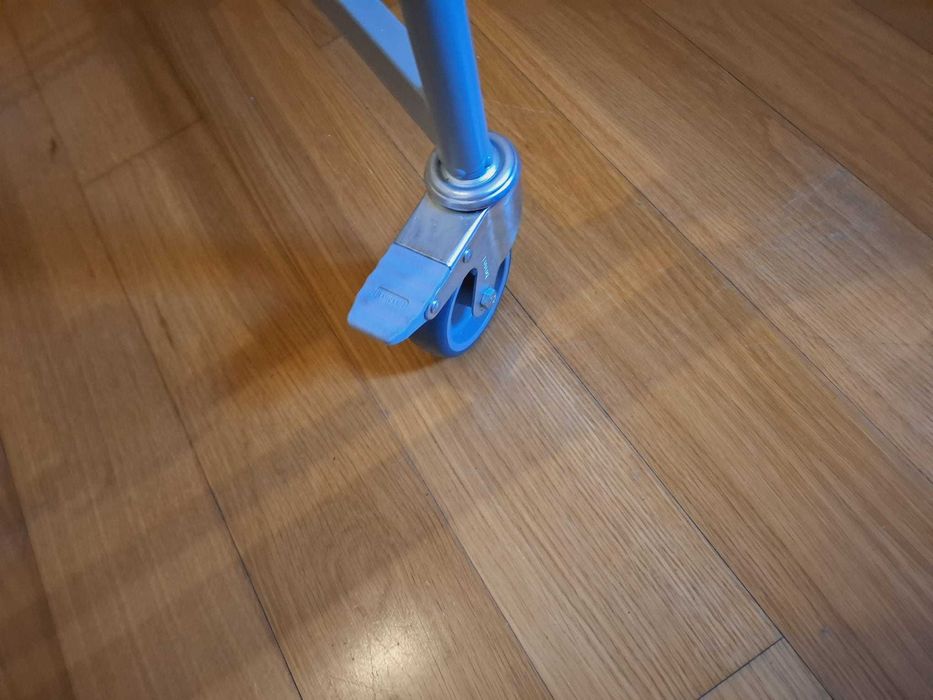 Cama Articulada Elétrica Mefdley Ergo  INVACARE