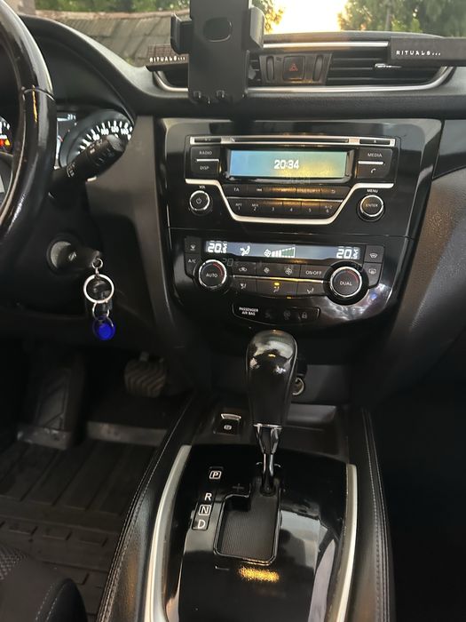 Nissan Qashqai  2017 року від власника , куплений в салоні