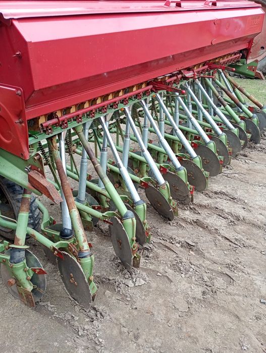 Сівалки.  зернова