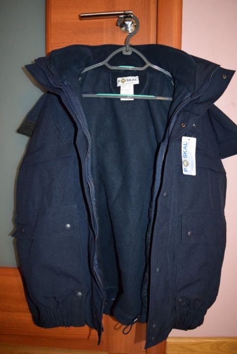 Nowa, ciepła, wygodna kurtka z polarem, kolor granatowy