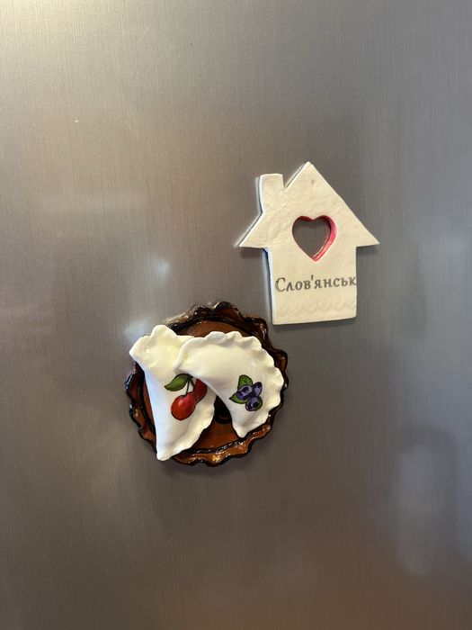 патріотичний маніт ручної роботи , на елку и на холодильник декор