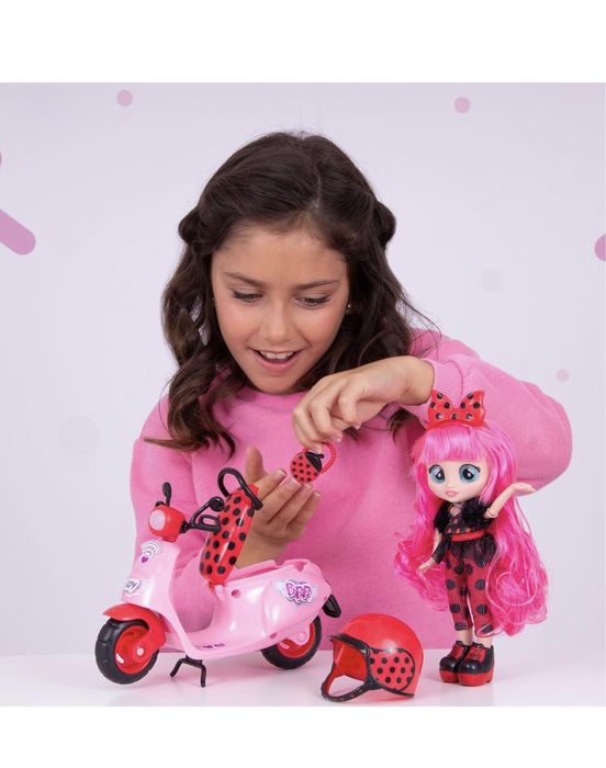 Кукла Cry Babies BFF Lady’s Scooter