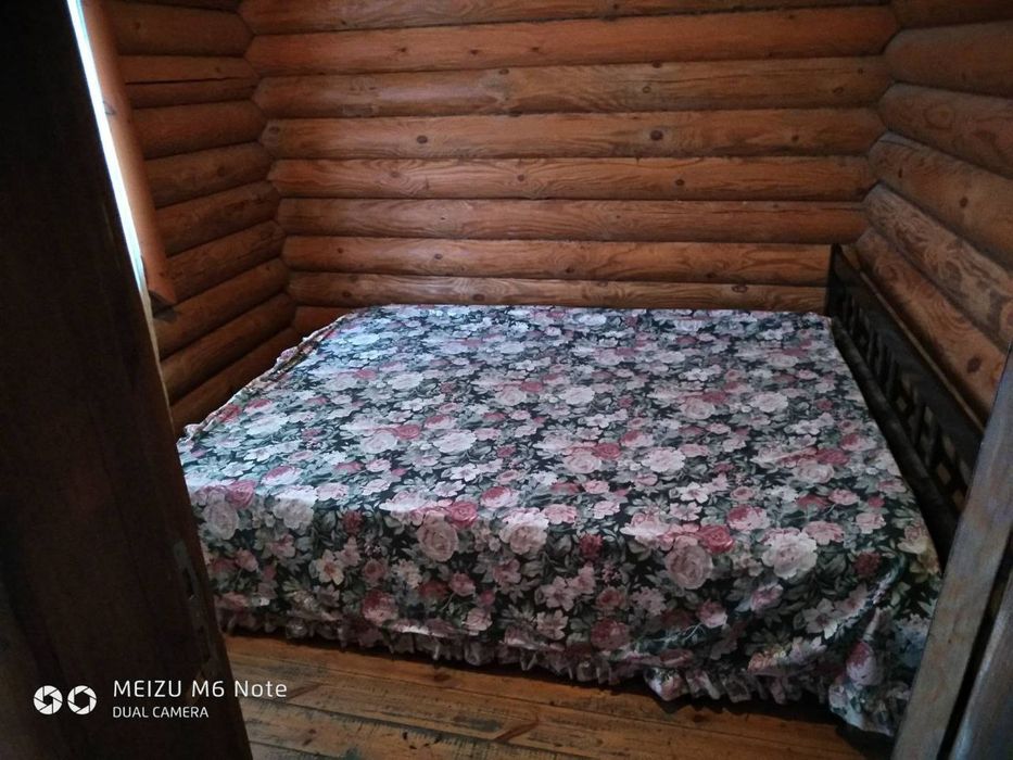 Будинок подобово з банею. Осокорки.