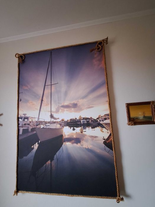 Продам гарну картину в дитячу кімнату.