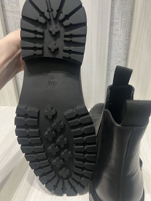 Чоловічі  взуття  42 розмір H&D