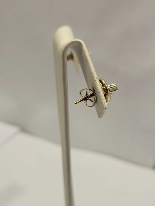 ZŁOTE KOLCZYKI Z DIAMENTEM 0.04CT CZYSTOŚĆ SI1-SI2 2.650G 14K-8K