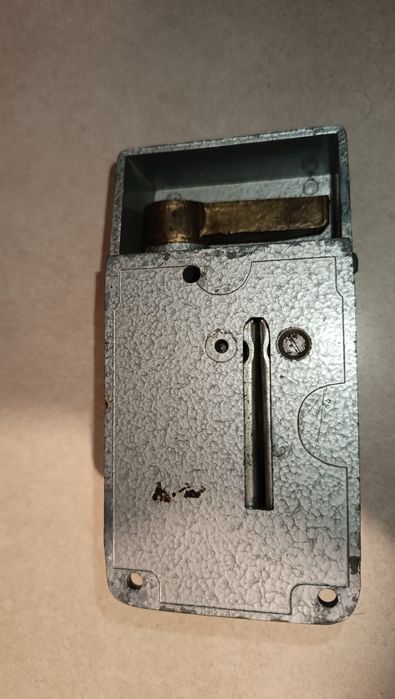 Fechadura SIS abertura com botão