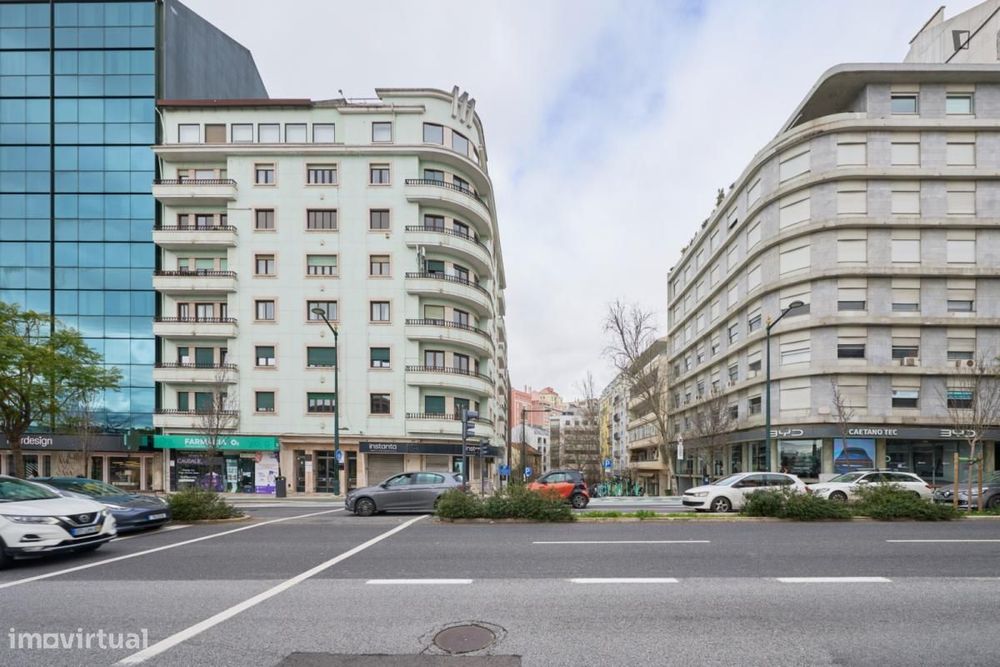 Quarto - localizado em Picoas Lisbon