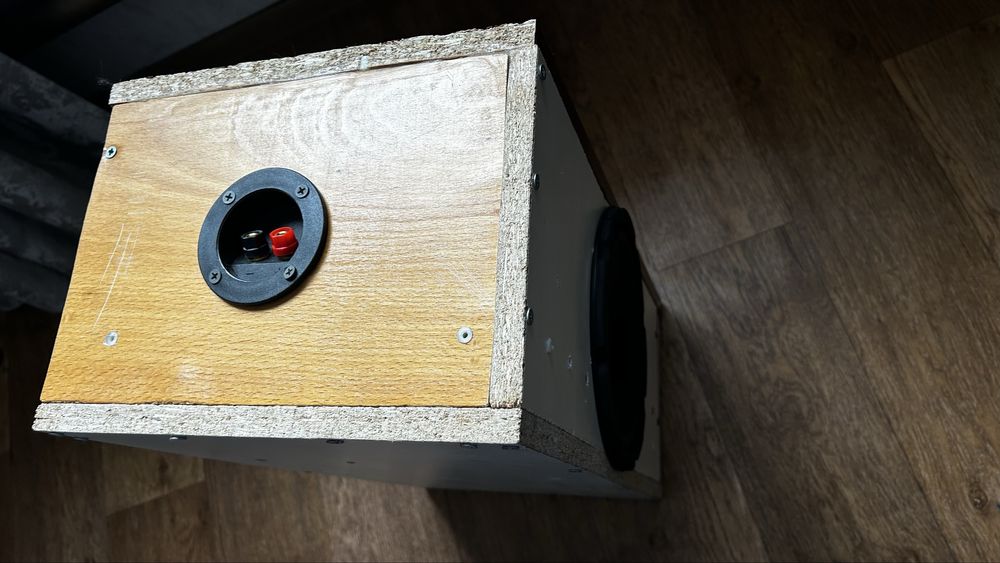 Блютуз колонка, сабвуфер-аудио система