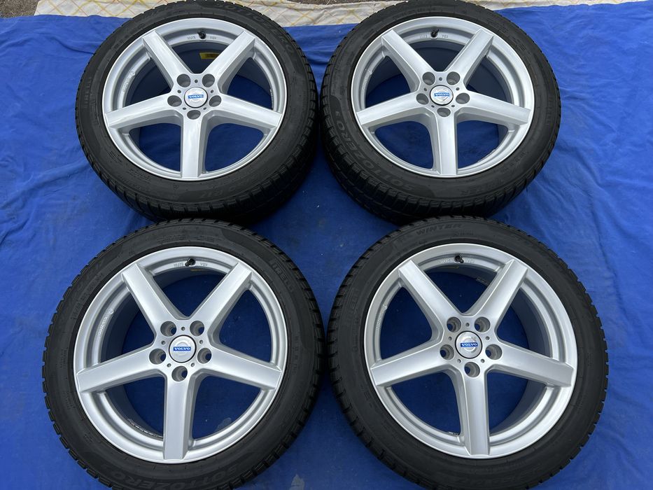R17 5x108 + PIRELLI 215 50 VOLVO C30, S40, V40, V50, S60, V60 V70