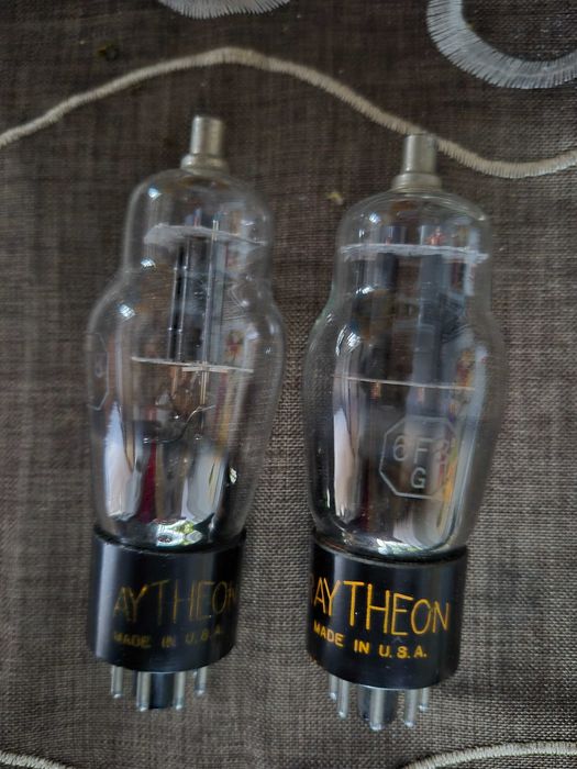 6F8G Raytheon prod. USA z 1944 roku dobrana para