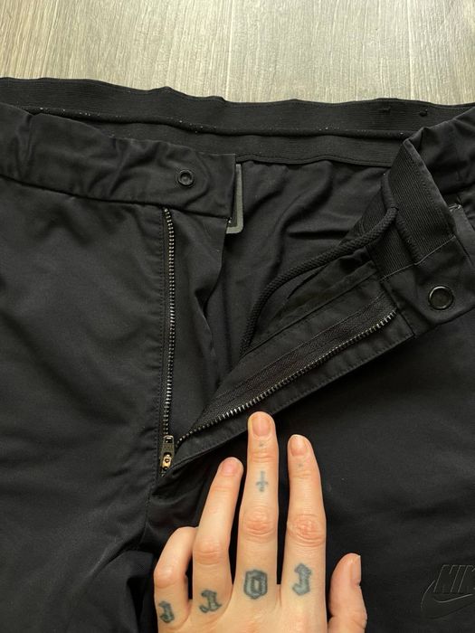 Nike Sportwear tech woven bonded jogger