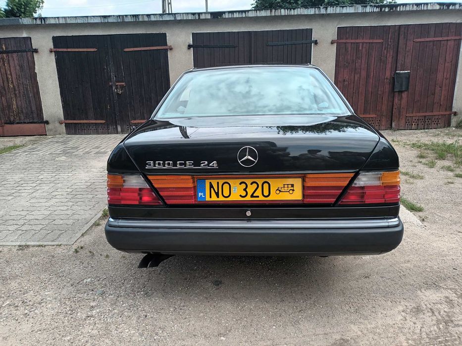 Mercedes 300ce24 coupe Sportline - KLASYK, b. rzadka konfiguracja - UNIKAT!
