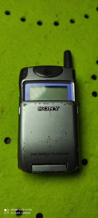 Ретро мобильный телефон Sony z5