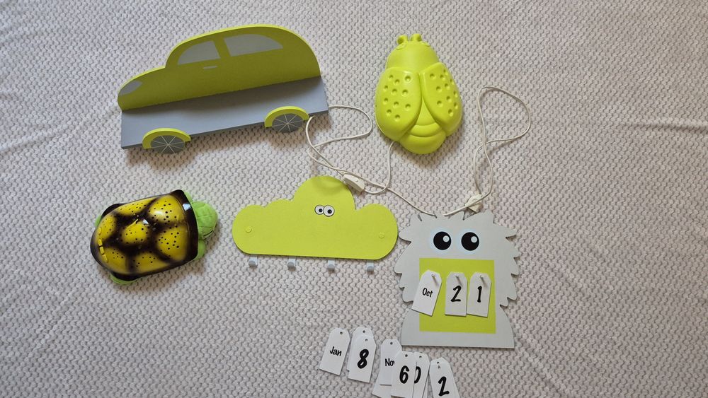 Zestaw do pokoju ozdoby zielone limonka lampka półka wieszak projektor