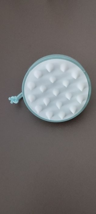 Escova massajadora do couro cabeludo com dentes em silicone