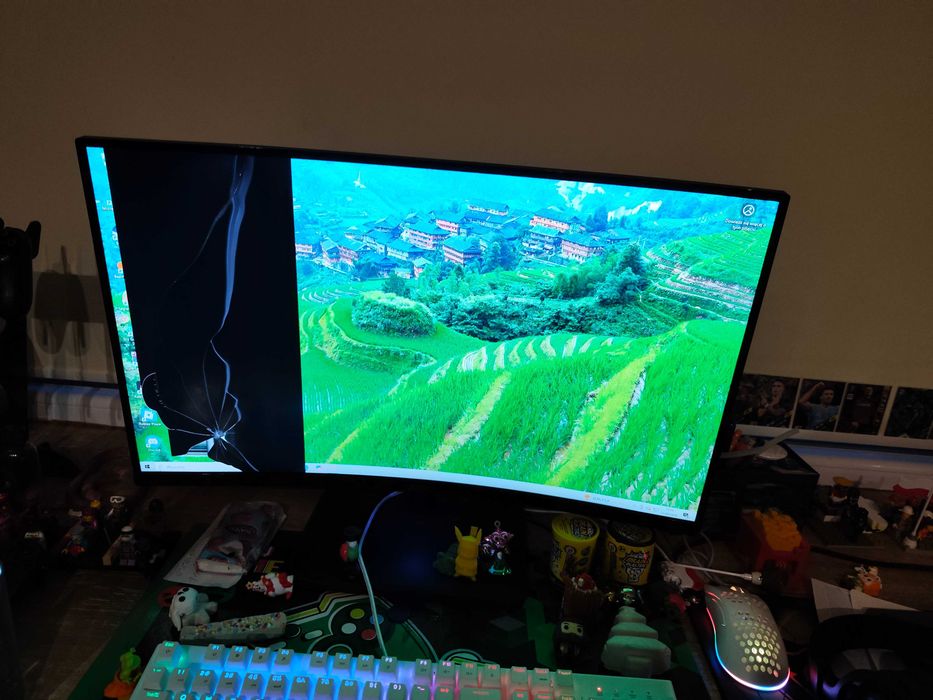 Monitor zakrzywiony Acer