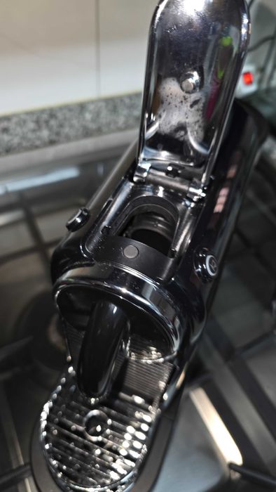 Máquina Nespresso Citz NOVA, nunca usada, ainda com caixa ORIGINAL