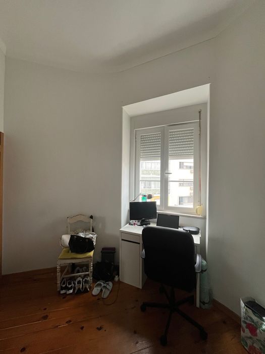 Quarto para arrendar no centro de Lisboa