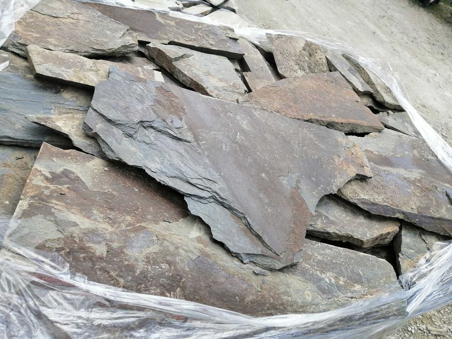 Łupek szarogłazowy na elewację ścianę elewacyjny gr 1-3 cm kamienie