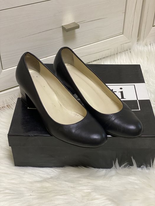 Туфлі ( натуральна шкіра)