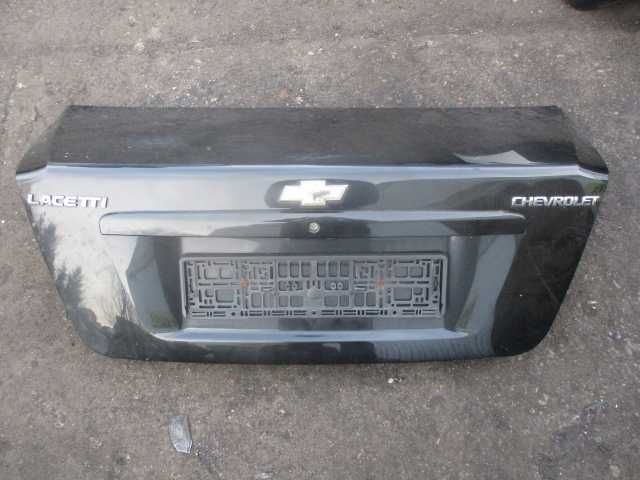 Кришка багажника на Ланос Нексія Авео Лачетті Разборка Sandero Epica